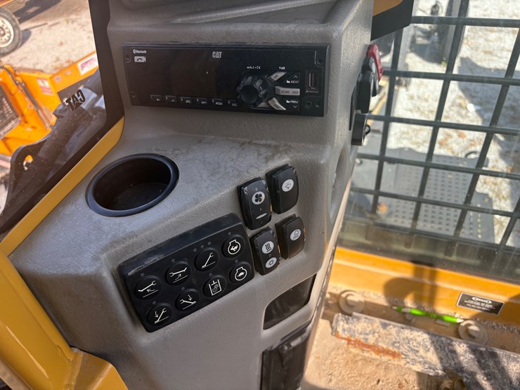 #29399-•-weiler-k560-log-loader-image-35