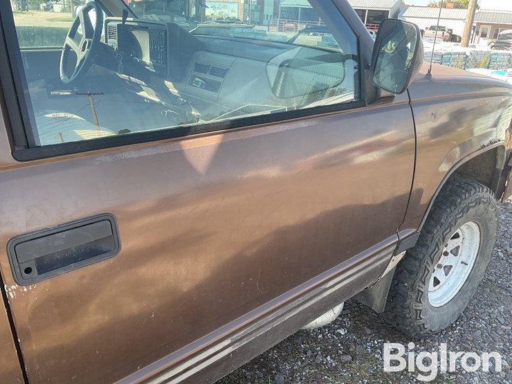 1988-chevrolet-k2500-image-14