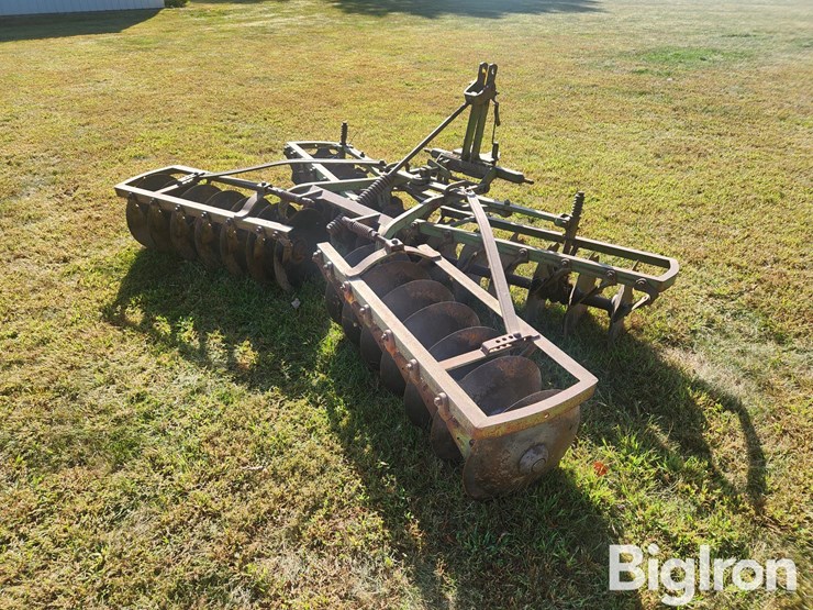 john-deere-8-image-5