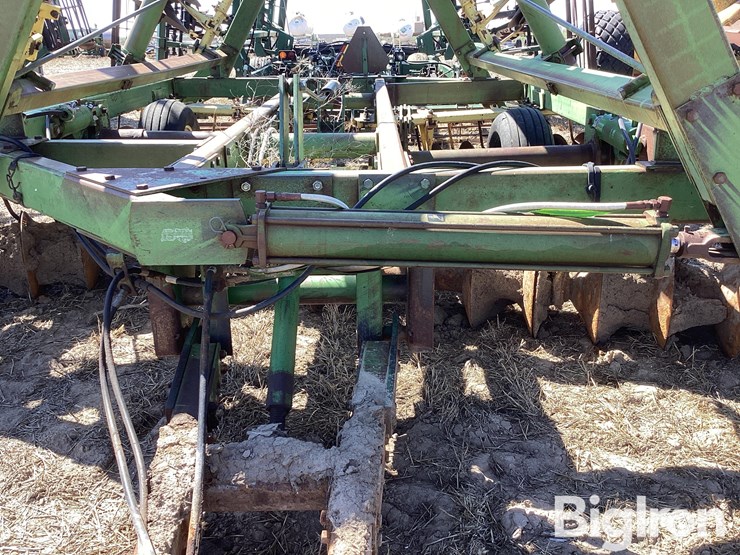 john-deere-t0330-image-13
