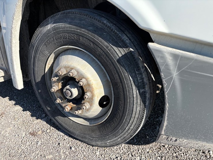 #29377-•-2018-freightliner-cascadia-tandem-axle-truck-tract-image-8
