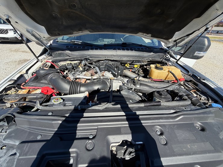 2017-ford-f450-xl-image-36