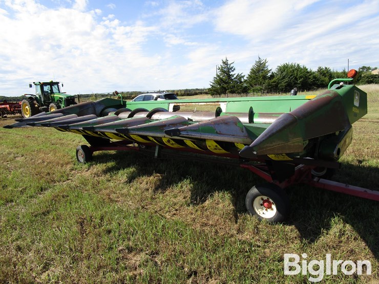 john-deere-853a-image-1
