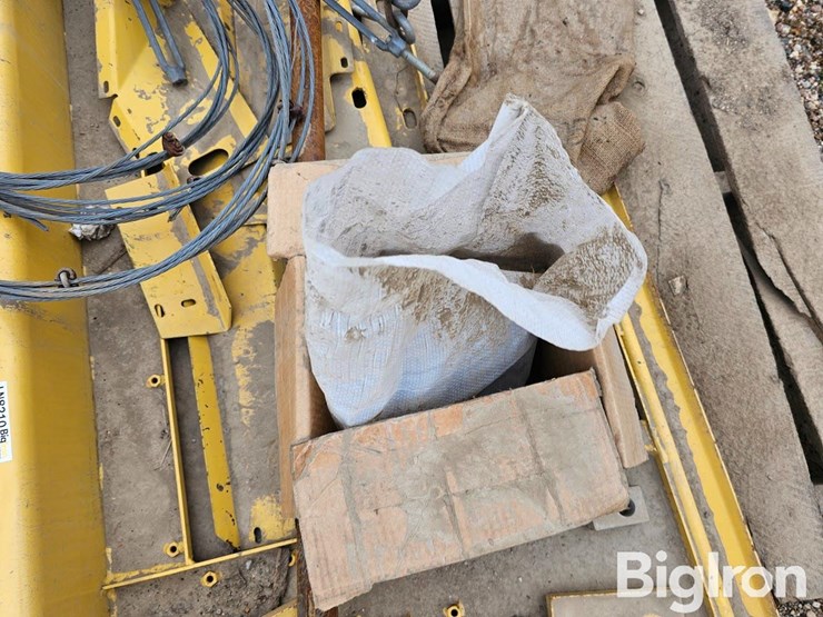 new-holland-tr75-image-14
