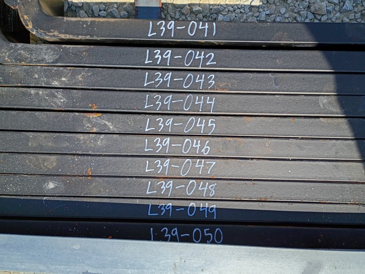 #l39-047-•-pallet-forks-image-5