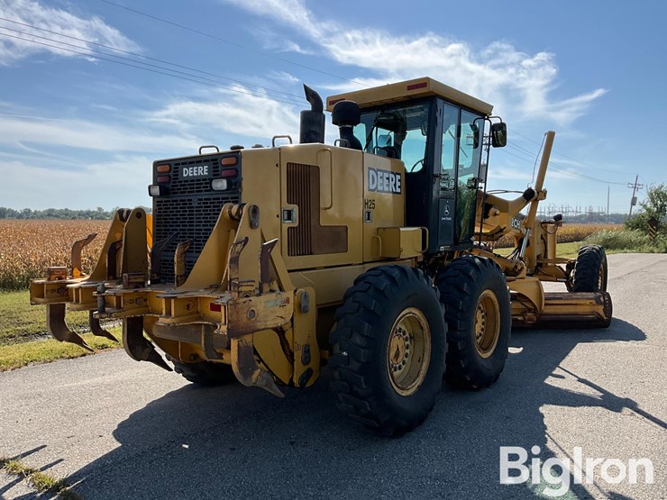 2002-deere-772ch-image-5