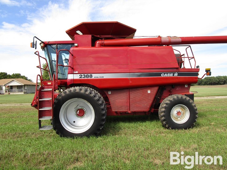 2001-case-ih-2388-image-4