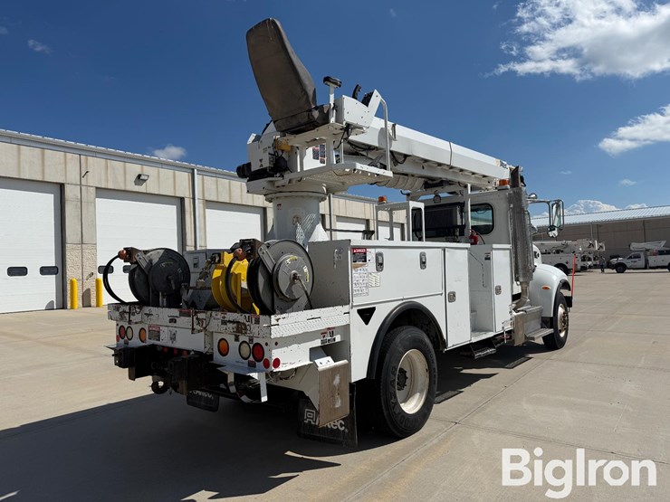 2016-peterbilt-337-image-7