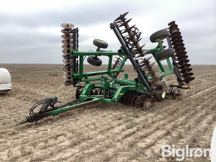 john-deere-637-image-1