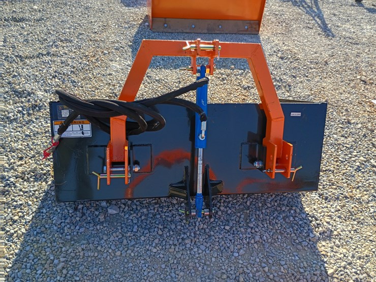 #l39-090-•-wolverine-3-point-50"-hydraulic-bucket-image-3