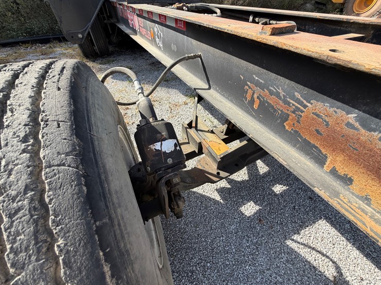 caterpillar-559c-image-25