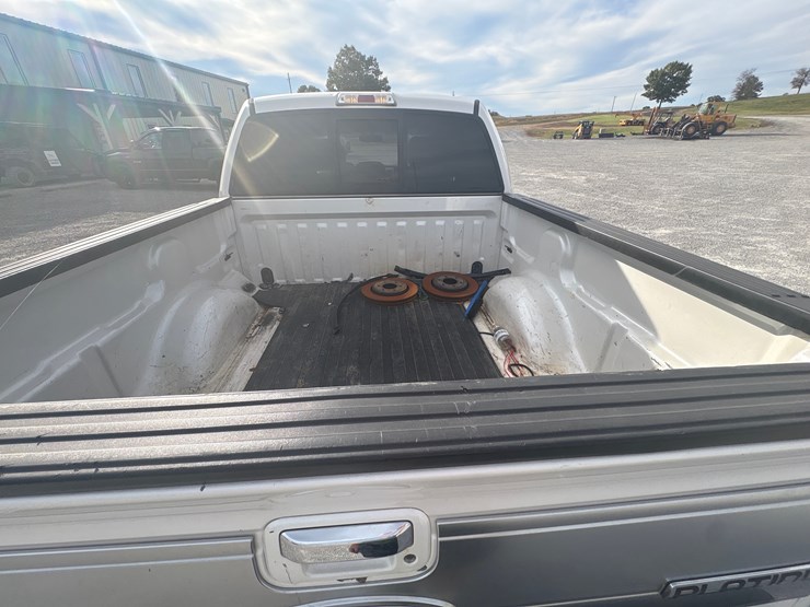 ford-f150-platinum-image-13