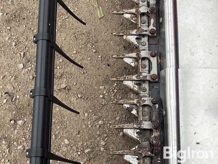 2012-case-ih-3020-image-13