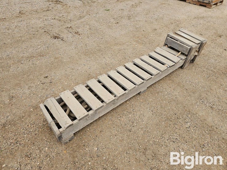 new-holland-l785-image-7