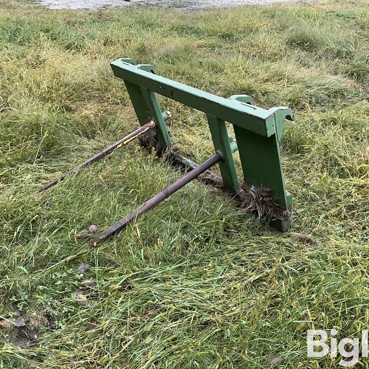 JOHN DEERE H