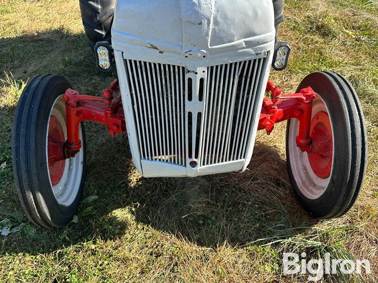ford-9n-image-10