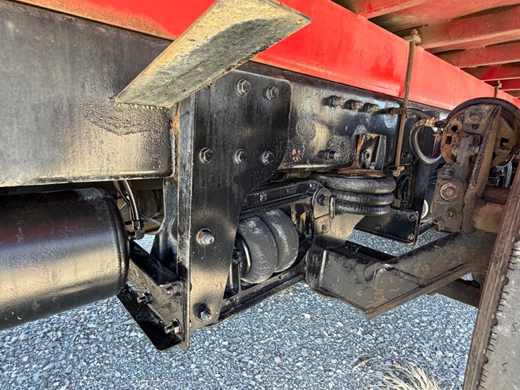 #29386-•-peterbilt-quad-axle-flatbed-truck-image-17