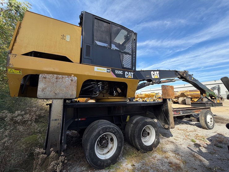 caterpillar-559c-image-4