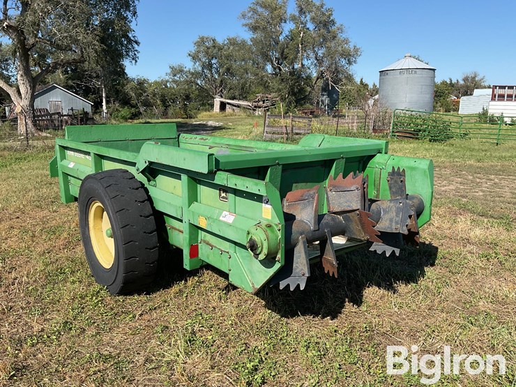 john-deere-450-image-7