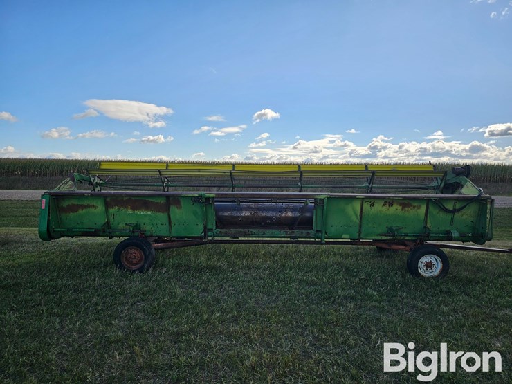 john-deere-224-image-6