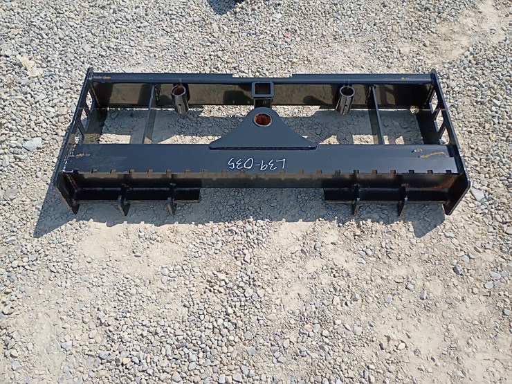 #l39-035-•-wolverine-multipurpose-frame-skid-steer-attachment-image-3