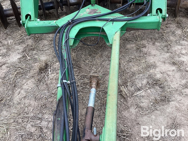 john-deere-637-image-14