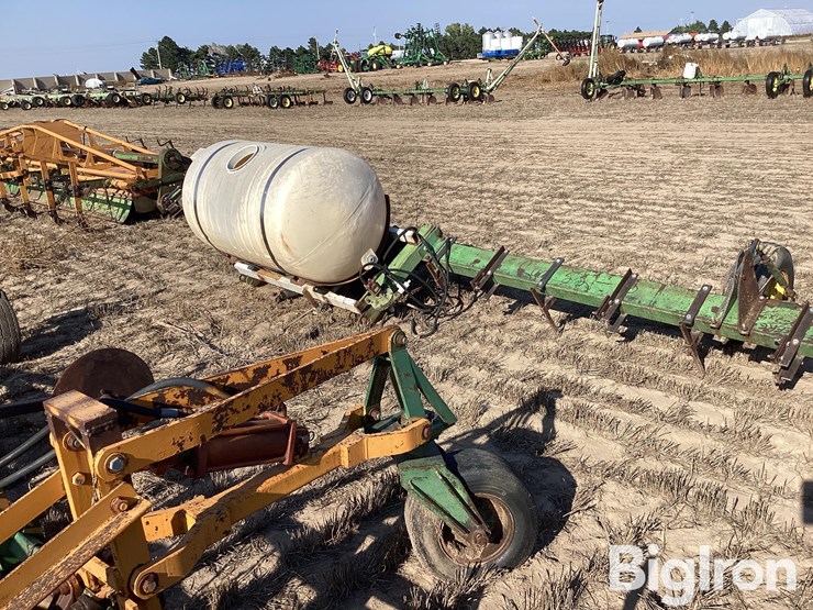 john-deere-25-image-6