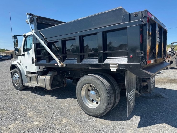 #29351-•-2020-freightliner-m2-106-single-axle-dump-truck-image-3