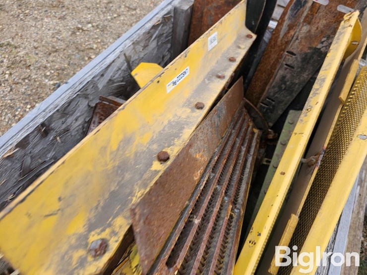new-holland-tr85-image-11