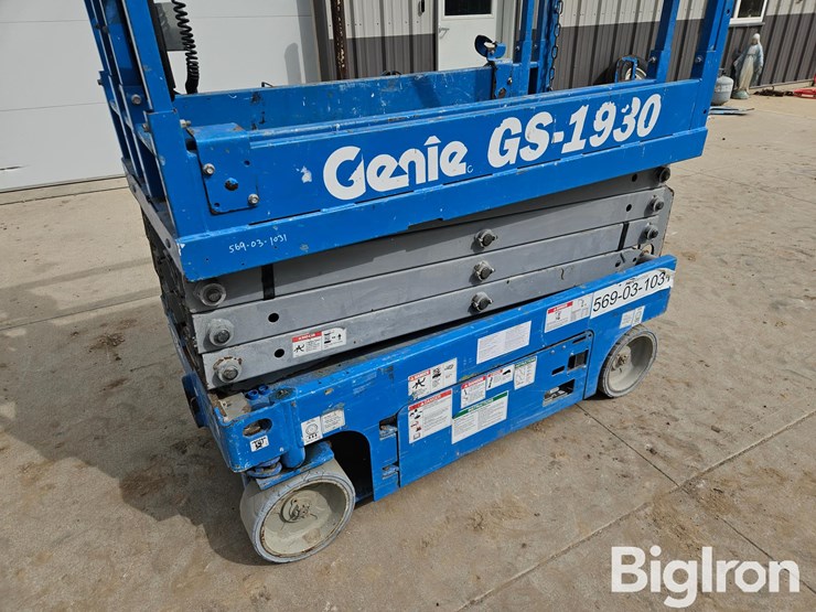2016-genie-gs1930-image-12