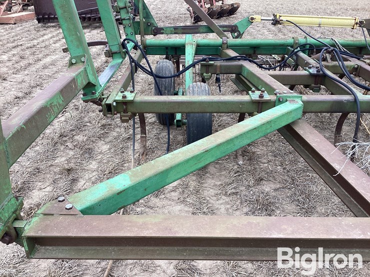 john-deere-1610-image-14