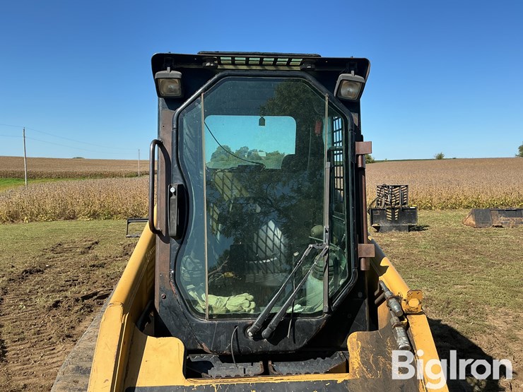 2004-caterpillar-277b-image-18