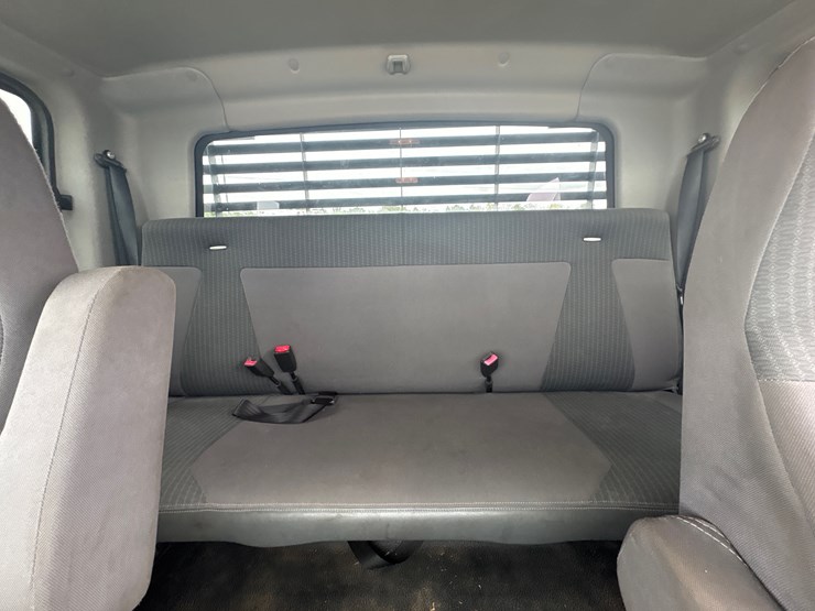 2009-international-durastar-4300-image-13