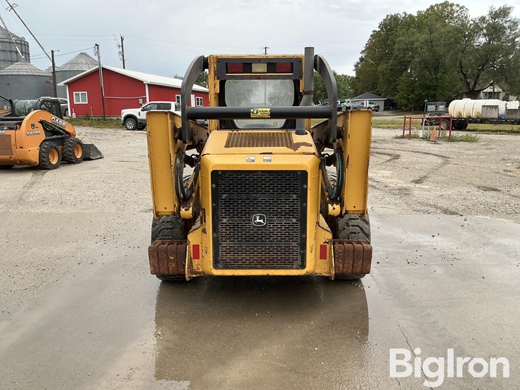 2009-john-deere-325-image-6