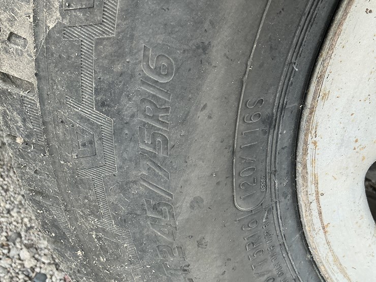 gmc-3500-image-19