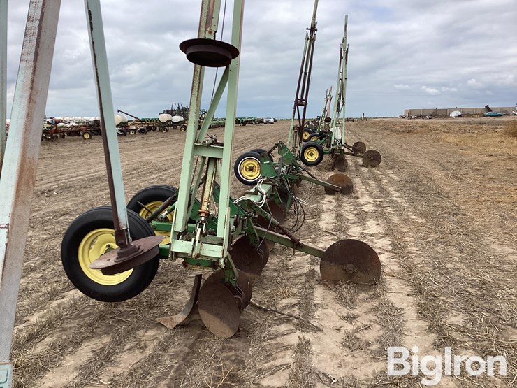 john-deere-25-image-8