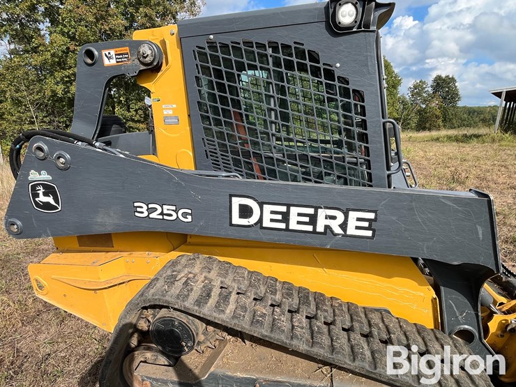2019-deere-325g-image-18
