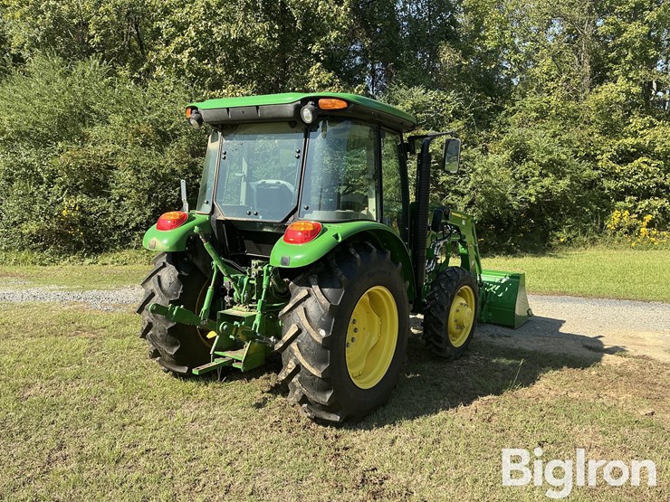 2022-john-deere-5075e-image-5
