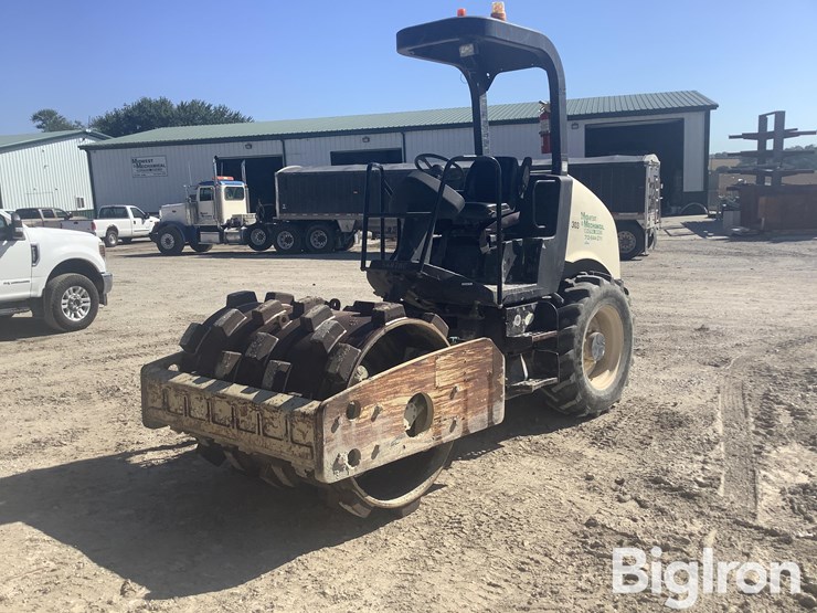 2004-ingersoll-rand-sd45d-image-1