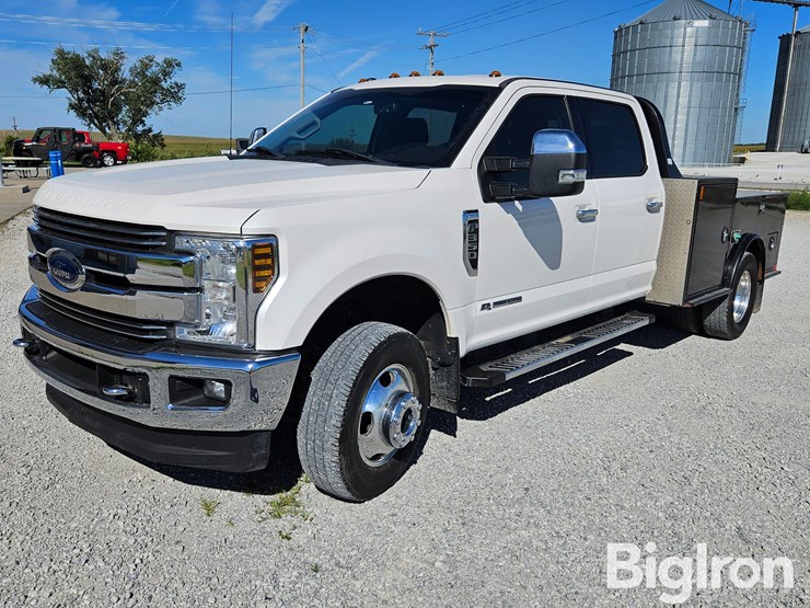 2018-ford-f350-image-1