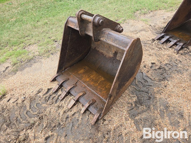 jcb-215s-image-1