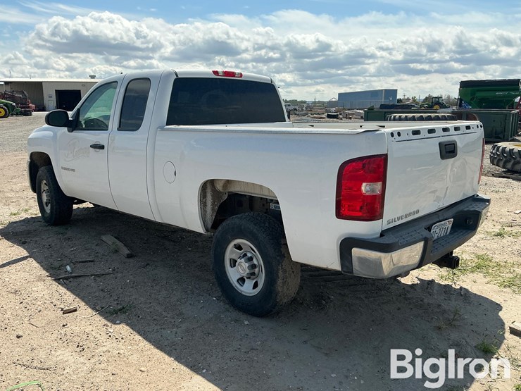 2008-chevrolet-silverado-2500-image-7