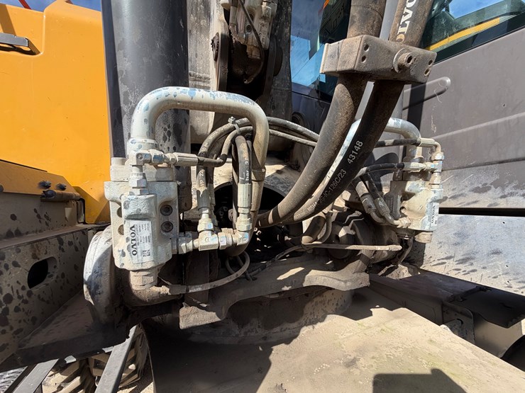 volvo-ew160e-image-42