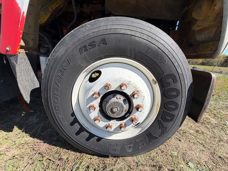 ford-l9000-image-19
