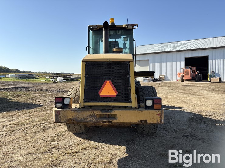 2002-caterpillar-938g-image-6