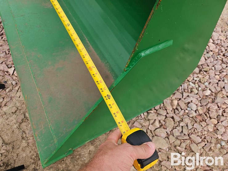 2024-john-deere-158-image-20