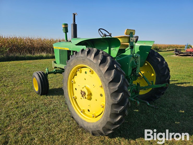 1961-john-deere-3010-image-7