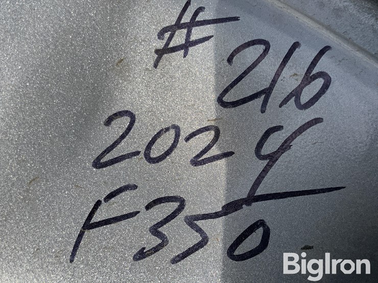 2024-ford-f350-image-17