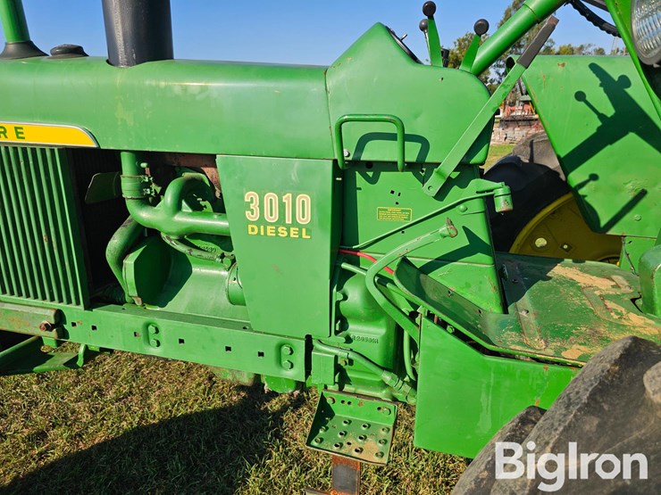 1961-john-deere-3010-image-9