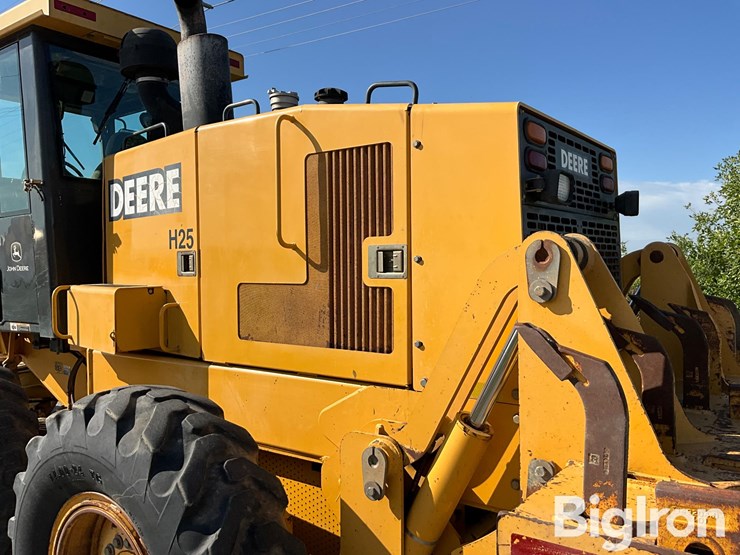 2002-deere-772ch-image-13